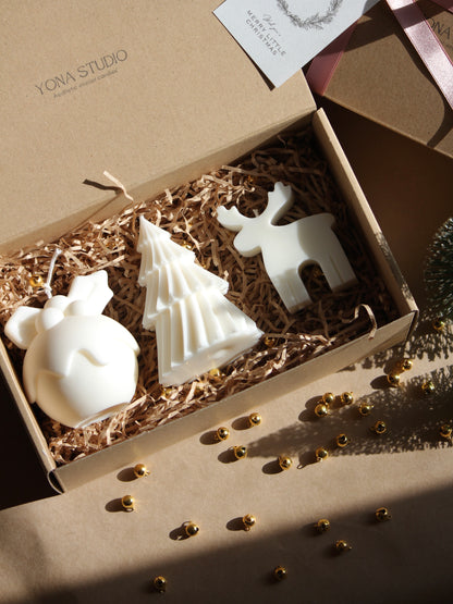 Christmas Gift Box by YONA STUDIO