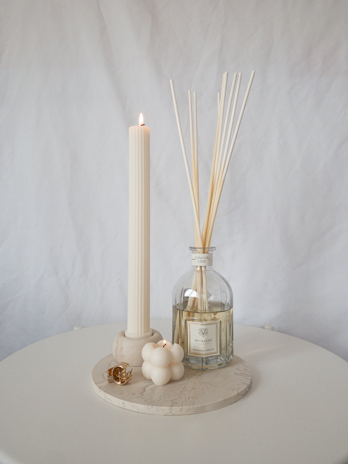 Candle holder