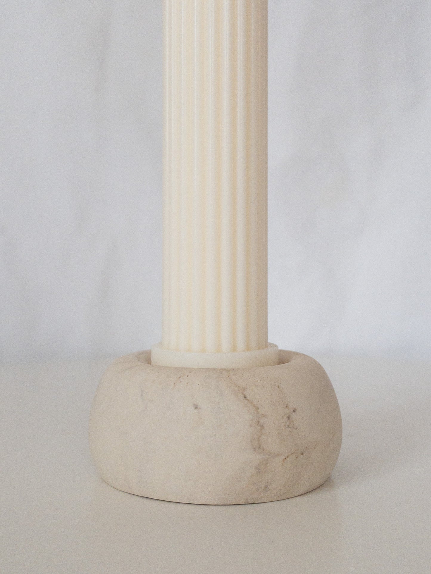 Candle holder